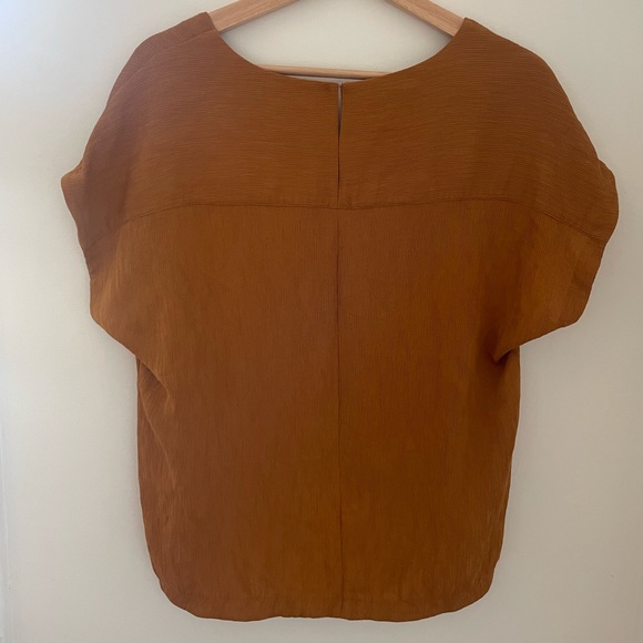 Club Monaco Textured Scoop Neck Top - XS - Picture 5 of 8